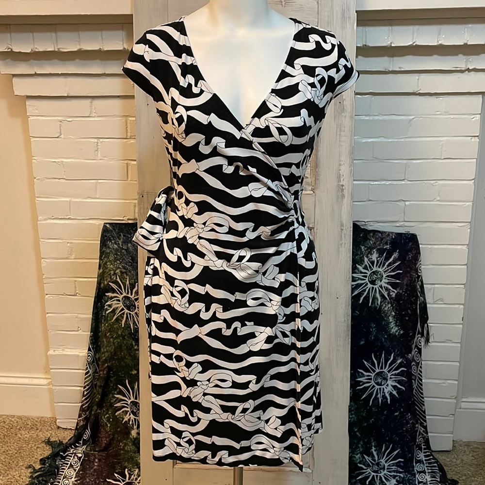 ANN TAYLOR Petite Wrap Dress